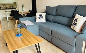 El Medano La Ola. Cabezo Beach 2 rooms parking place